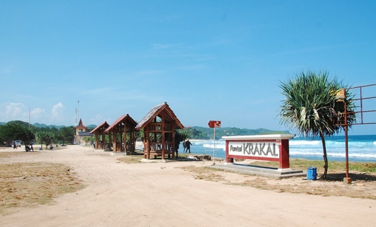 Pantai Krakal, Sumber : visitingjogja.com