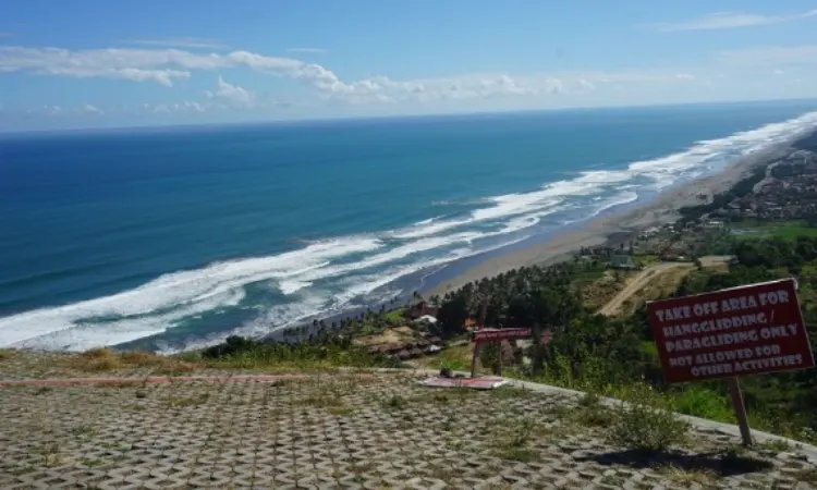 Bukit Gupit Parangtritis, Sumber: arahpeta.com