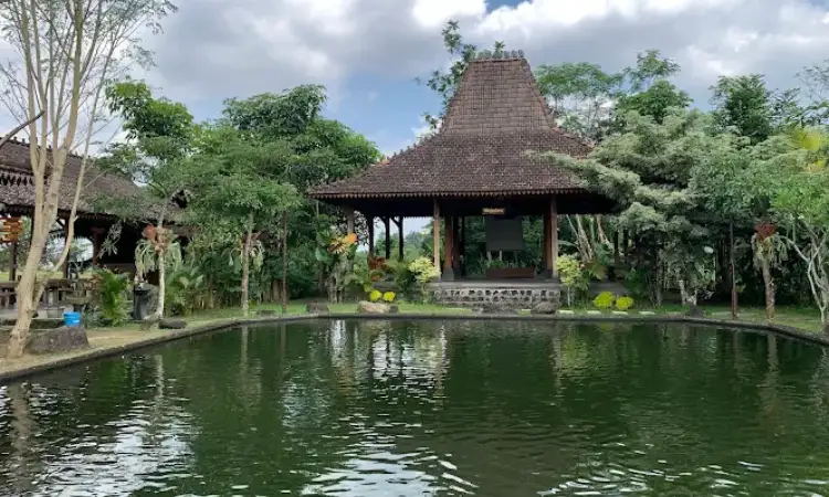 Joglo RJ, Sumber: google review