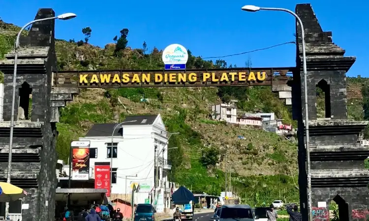 Wisata dieng, Sumber: facebook.com