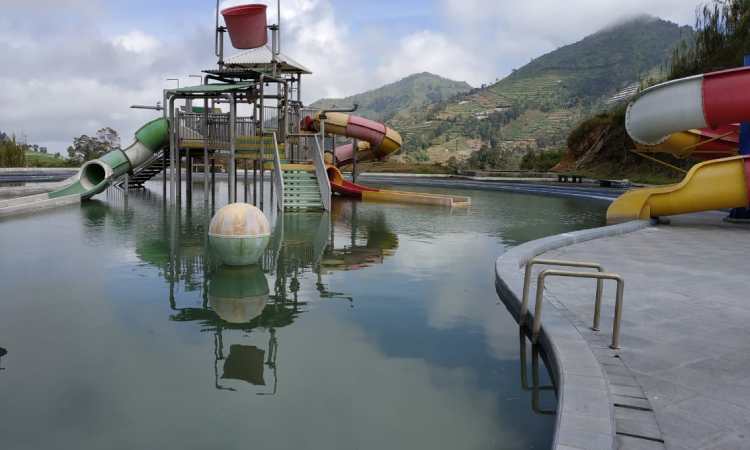 Dieng Hot Spring, Sumber: diengbanjarnegara.com